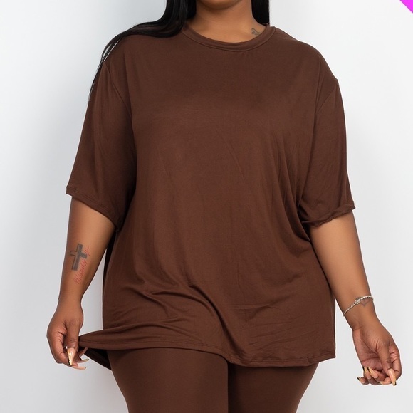 Plus Size Loose fit top and bike shorts set - Picture 4 of 4